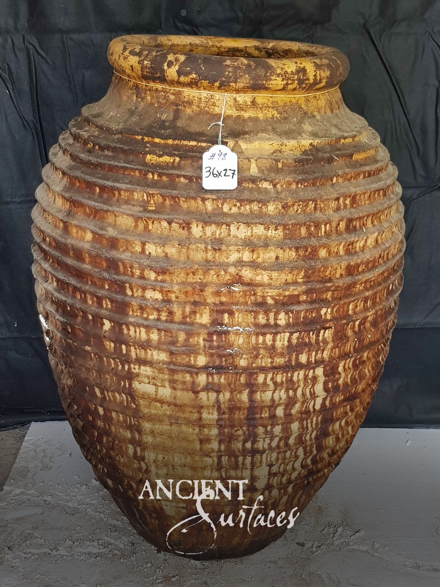 antique-reclaimed-limestone-terracotta-garden-vessel-ancient-surfaces-antique-jar-architectural-stone-and-clay-decor-historic-garden-urn-reclaimed-limestone-terracotta-planter-outdoor-garden-decor-interior-architectural-accent-handcrafted-antique-vessel-european-garden-style-luxury-landscape-design-sustainable-reclaimed-materials-natural-patina-aged-texture-classical-garden-element-ancient-surfaces-collection